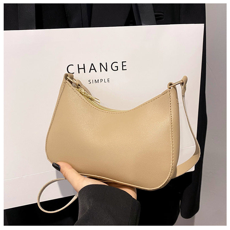 Bella Curve Shoulder Bag